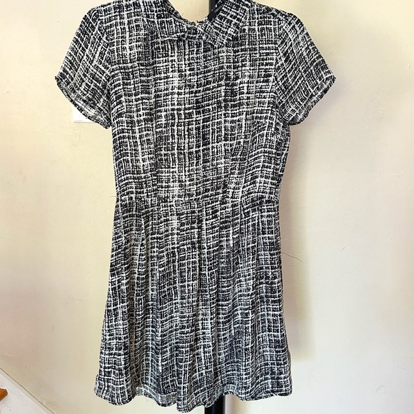 Fit and Flare Short Sleeve Peter Pan Collar Dress - Picture 1 of 8